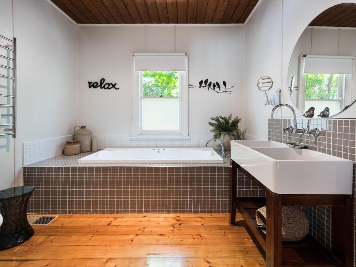 Ashling Villa Hepburn Springs Bagian luar foto